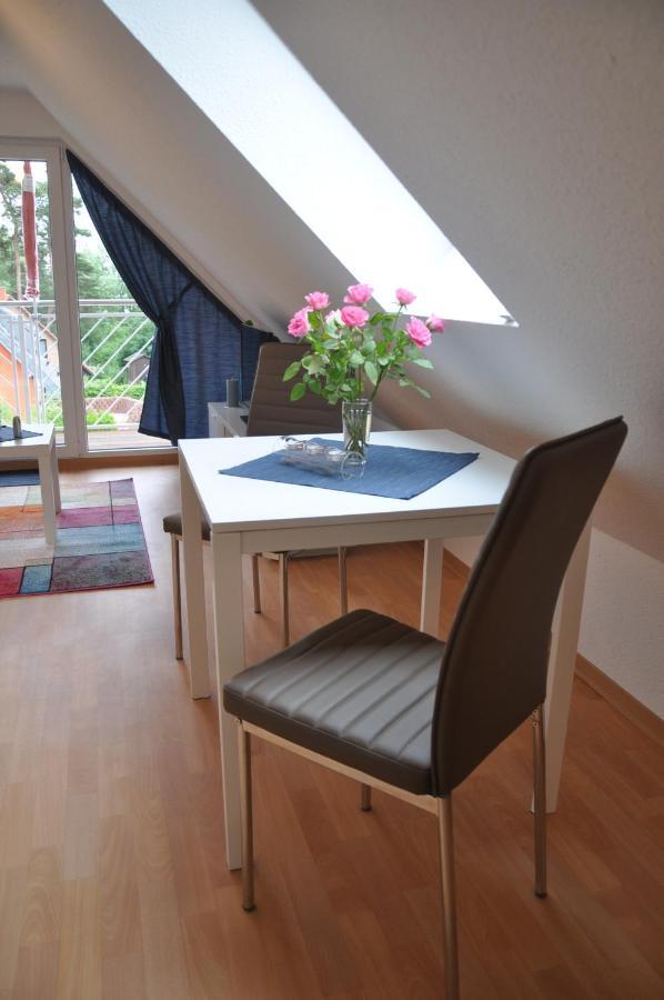 Ferienhaus Mueritzzauber / 1 Zimmer Dachgeschoss-Appartement Röbel Zewnętrze zdjęcie