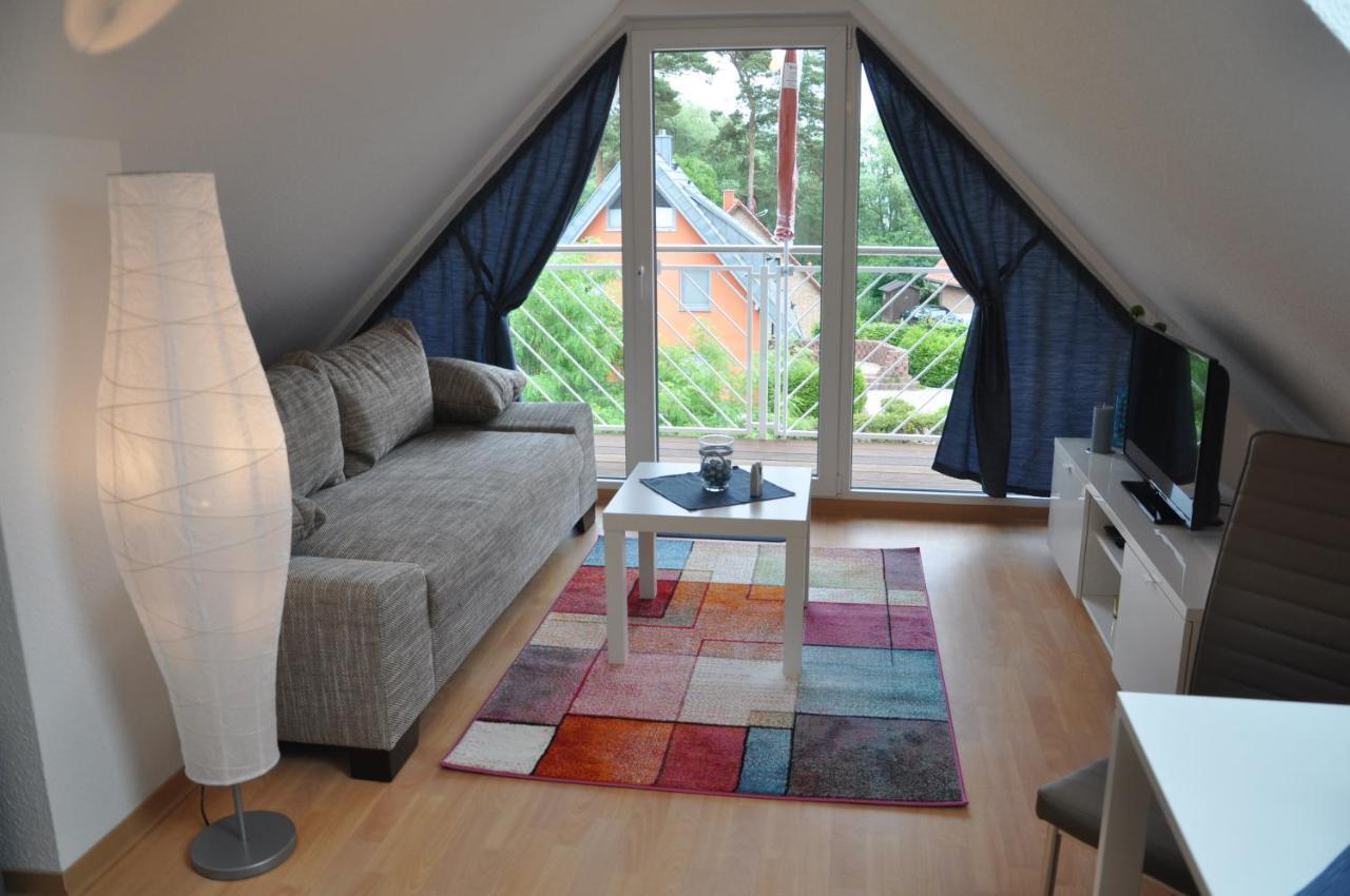 Ferienhaus Mueritzzauber / 1 Zimmer Dachgeschoss-Appartement Röbel Zewnętrze zdjęcie